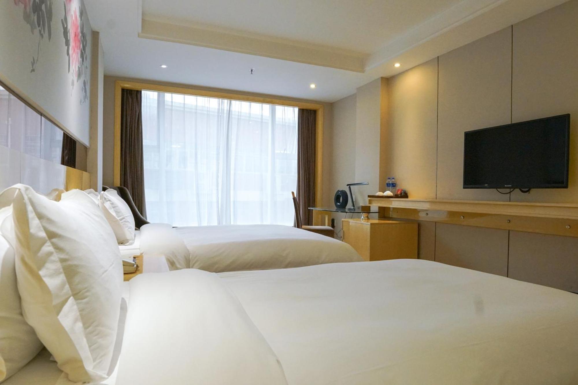 Paco Hotel Ouzhuang Metro Guangzhou-Free Shuttle To Canton Fair Exterior photo