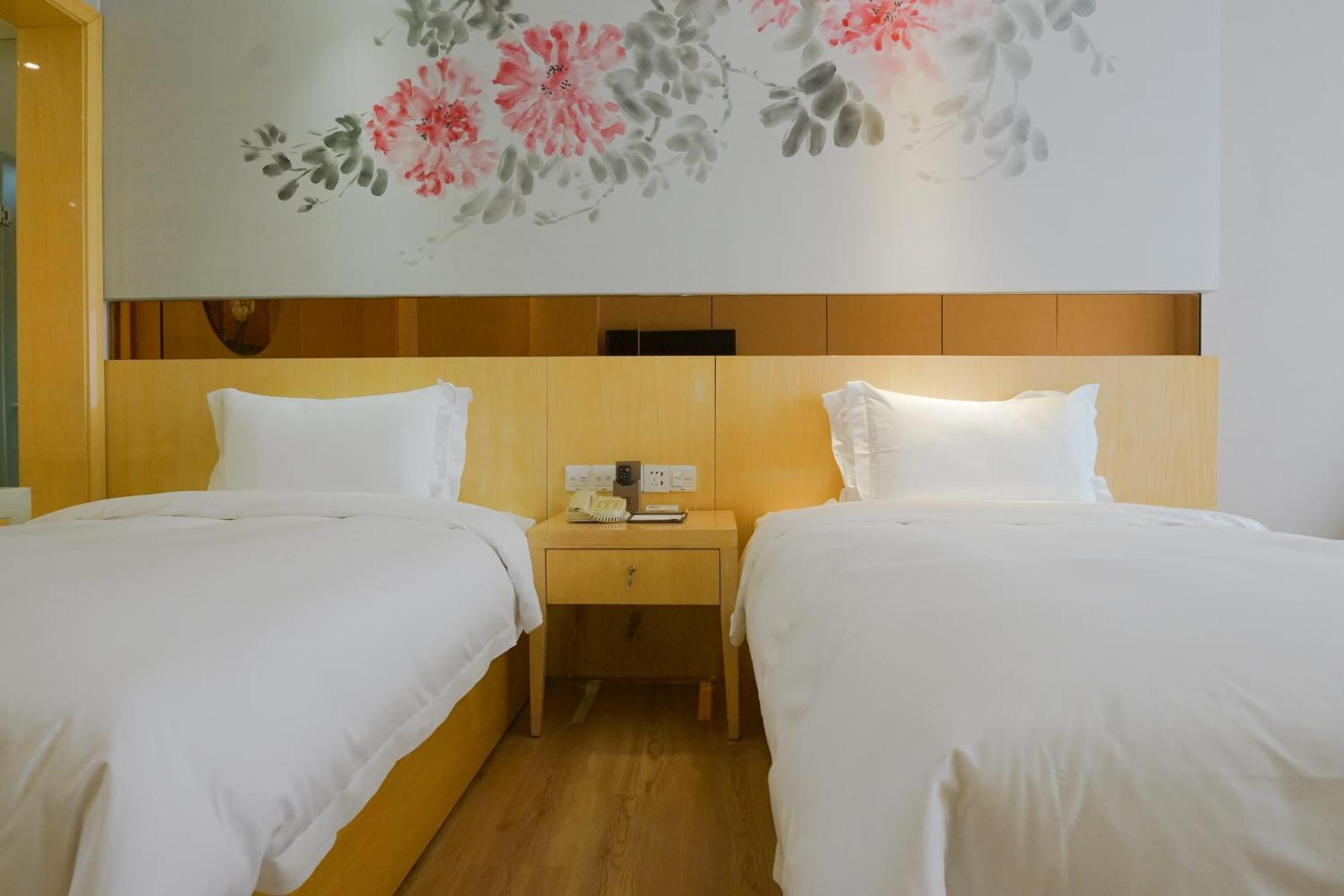 Paco Hotel Ouzhuang Metro Guangzhou-Free Shuttle To Canton Fair Exterior photo
